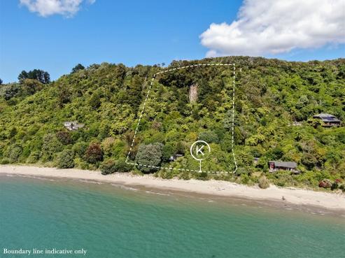 87 Beach Road, Collingwood