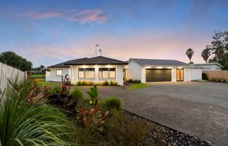 1162 East Coast Road, Kaiaua