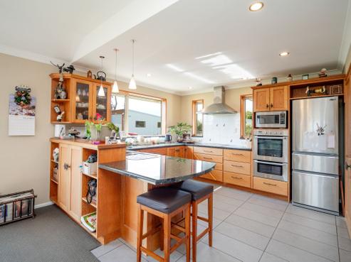 110 Otatara Road, Otatara