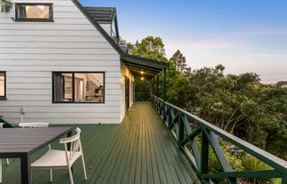 251 Sunset Road, Sunnynook