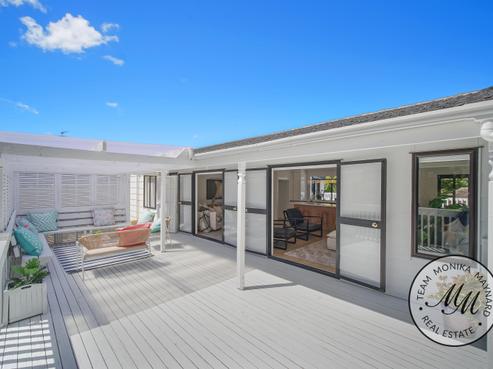 11 Idesia Place, Totara Heights