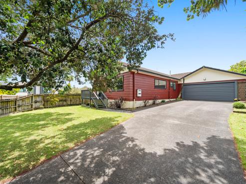 19 Rukumoana Place, Clendon Park