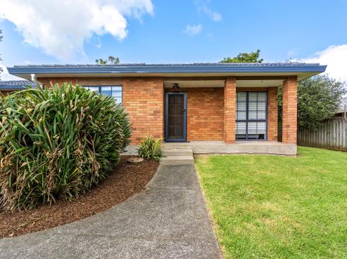 3 Woodlark Close, Weymouth