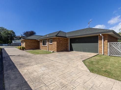 22 Kowhai Grove, Raumati Beach