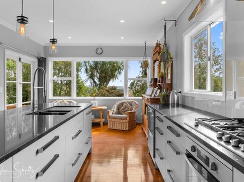 624 Golden Stairs Road, Mareretu