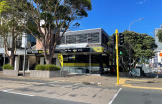 Unique Takapuna Retail - Pool Hall or Gamers?