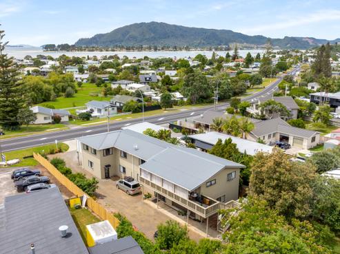 305 Main Road, Tairua