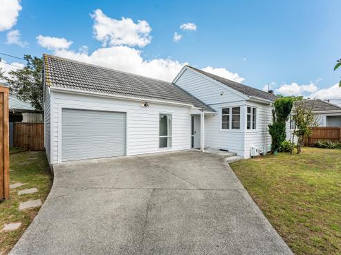 15 Athlone Crescent, Boulcott
