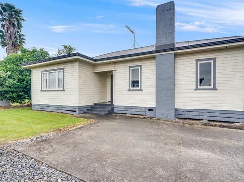 221 Fox Street, Hamilton East