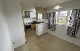 1/140 Golf Road, Titirangi