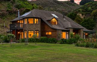 751 Takarau Gorge Road, Makara