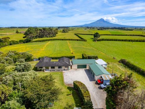 2062 South Road, Manaia