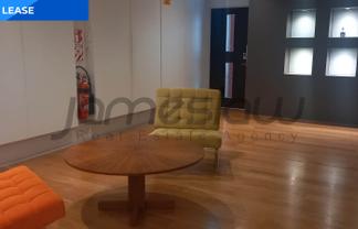 83.2m2 office with Exceptional Views