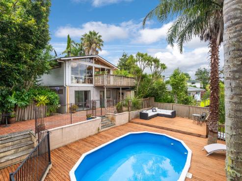 105 Kia Ora Road, Beach Haven