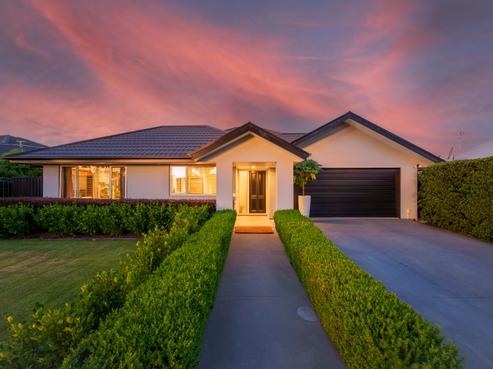 14 Mounter Avenue, Northwood
