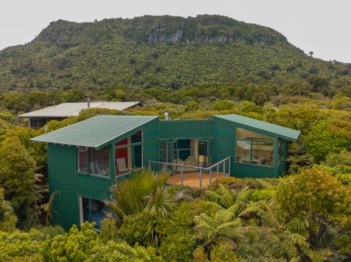 8 Ross Place, Punakaiki