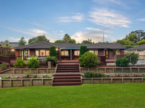 48 Shelter Drive, Greenhithe