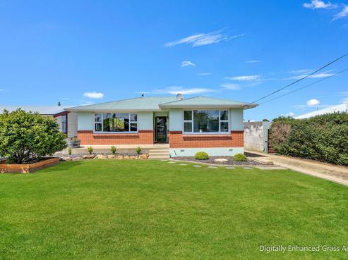 26 Charles Street, Weston