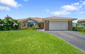 8 Paradise Place, Pakuranga Heights