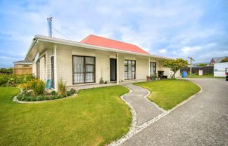 64 Henley Street, Westport