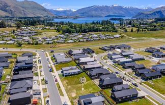 51 Avalon Station Drive, Wanaka