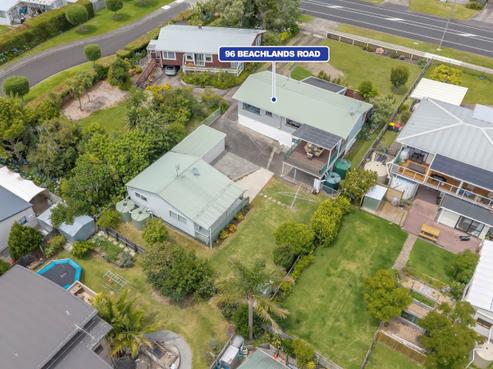 96 Beachlands Road, Beachlands