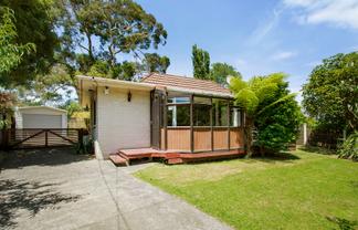 25 Norfolk Street, Belmont