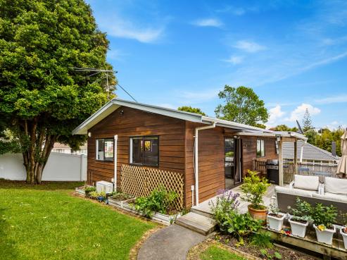 80A Kervil Avenue, Te Atatu Peninsula
