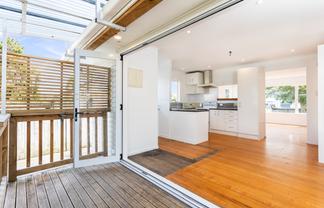 18 Garelja Road, Henderson