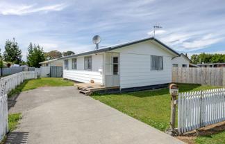 12A Carlson Street, Dannevirke
