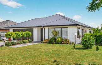 15 Huka Heights Drive, Rangatira Park