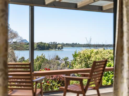 14 Lorrigan Way, Welcome Bay