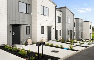 25 Awhi Lane, Massey