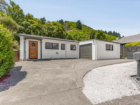 19 Clifford Avenue, Bishopdale