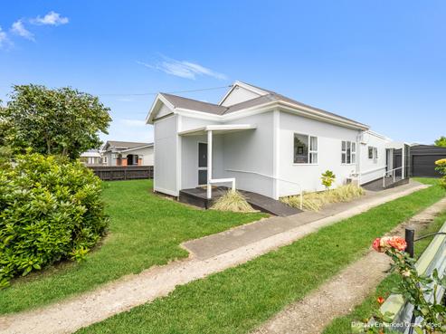 27 Kitchener Street, Whanganui East