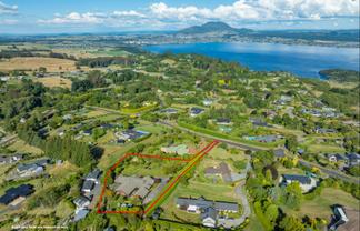 48 Blue Ridge Drive, Acacia Bay