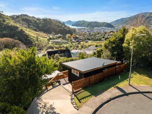 7 Webster Place, Picton