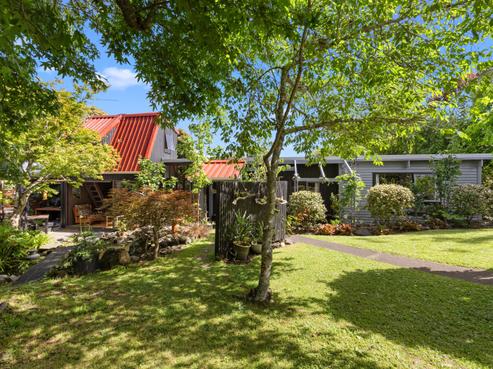 9 Pohutukawa Avenue, Shelly Park