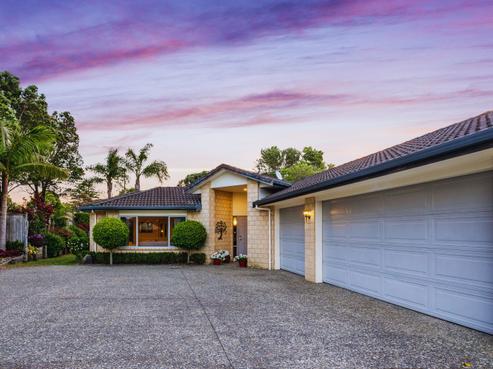 2 Landing Drive, Albany