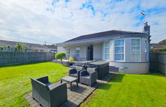 1/22 Duke Street, Papakura