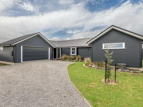 24 Cressy Place, Darfield