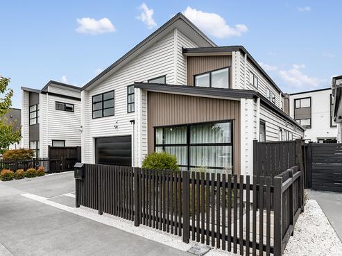 7 Sager Midgley Road, Hobsonville