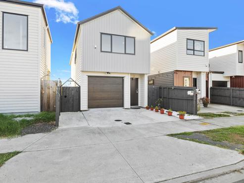 17 Kairakau Street, Takanini