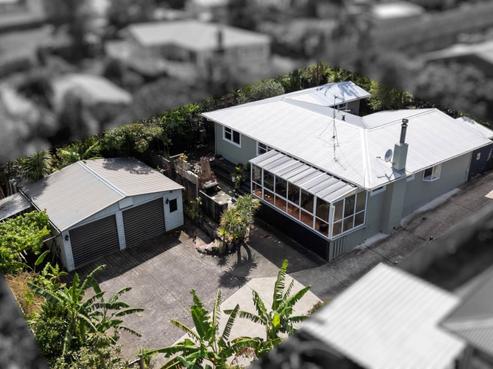 73 Barrys Road, Glendene