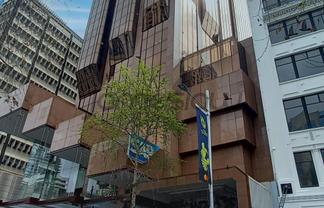 135m2 Quality Office in the Iconic SAP Tower