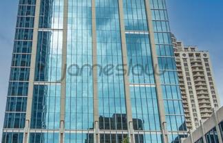 399.8m2 Immaculate Office in the AIG Building