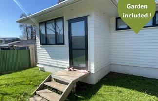 2/4 Barnard Pl, Manurewa