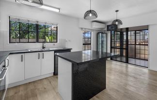 51C  First Avenue, Avenues