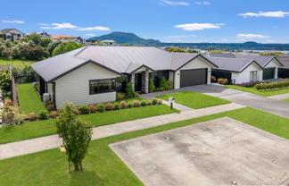 34 Penny Grove, Nukuhau