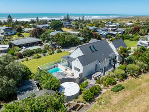 11 Palm Parade, Riversdale Beach